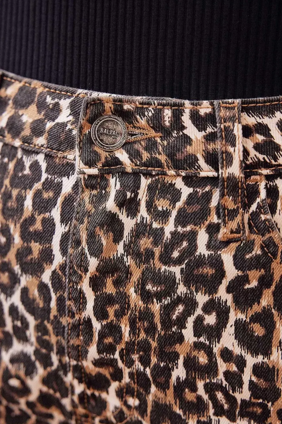 Jean Austin Leopard Clair