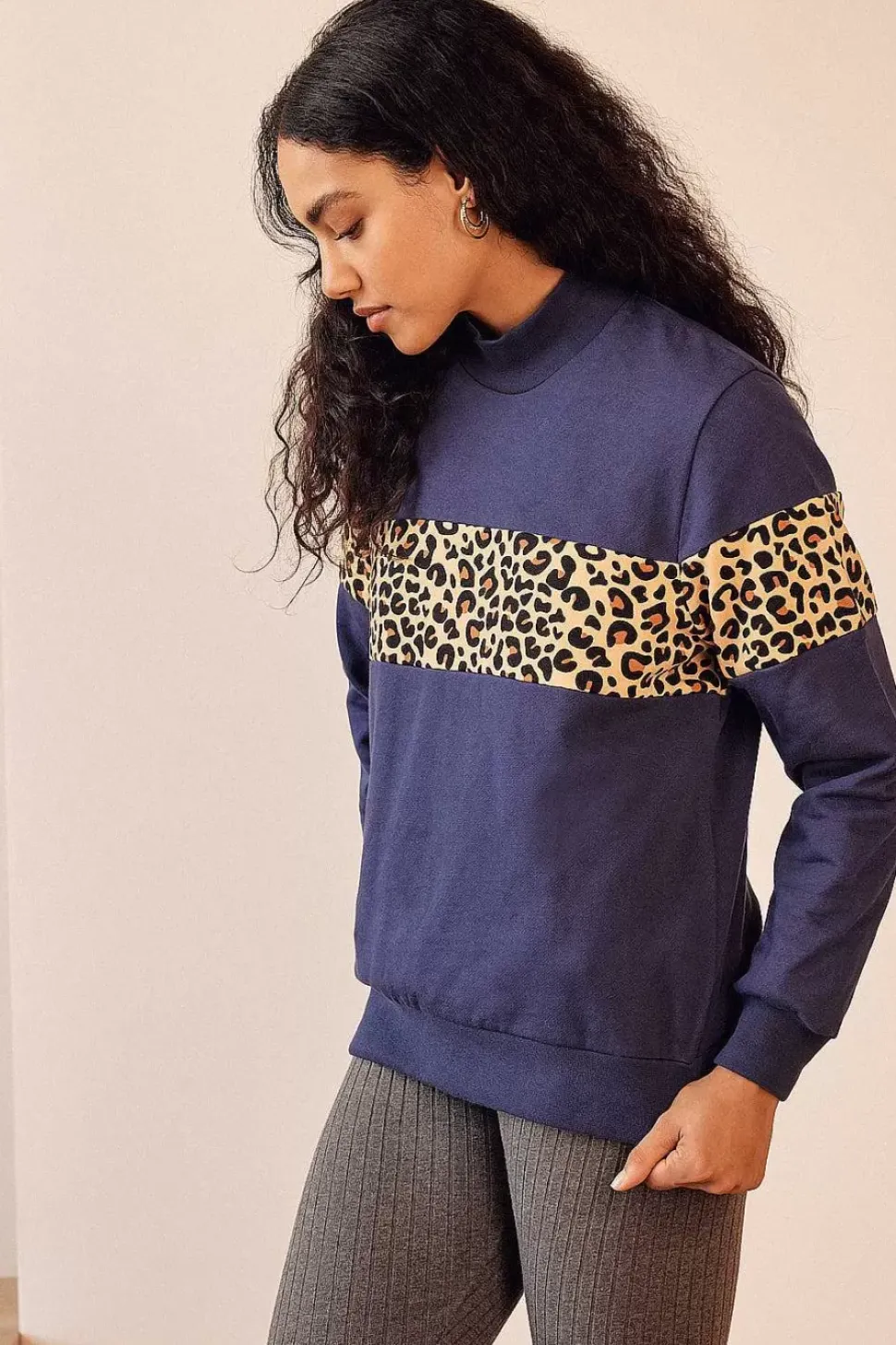Sweat Anvers Marine Et Leopard